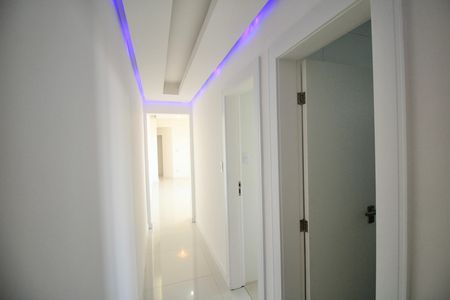 Apartamento para alugar com 90m², 2 quartos e 1 vaga Apartamento para alugar com 90m², 2 quartos e 1 vagaCorredor