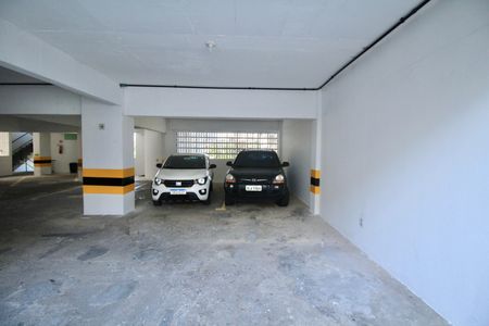 Apartamento para alugar com 90m², 2 quartos e 1 vaga Apartamento para alugar com 90m², 2 quartos e 1 vagaGaragem