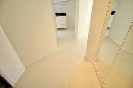 Apartamento para alugar com 90m², 2 quartos e 1 vaga Apartamento para alugar com 90m², 2 quartos e 1 vagaSala