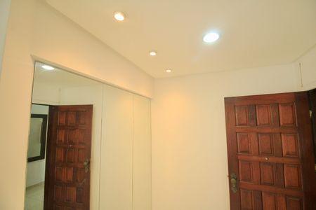 Apartamento para alugar com 90m², 2 quartos e 1 vaga Apartamento para alugar com 90m², 2 quartos e 1 vagaSala