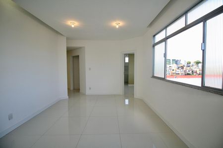 Apartamento para alugar com 90m², 2 quartos e 1 vaga Apartamento para alugar com 90m², 2 quartos e 1 vagaSala