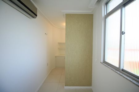 Apartamento para alugar com 90m², 2 quartos e 1 vaga Apartamento para alugar com 90m², 2 quartos e 1 vagaEscritório