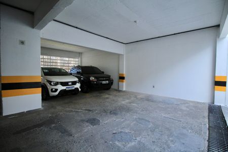 Apartamento para alugar com 90m², 2 quartos e 1 vaga Apartamento para alugar com 90m², 2 quartos e 1 vagaGaragem