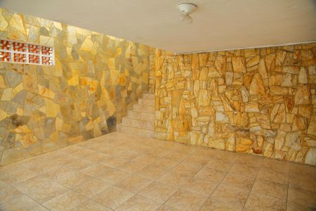 Casa à venda com 125m², 2 quartos e 2 vagasGaragem