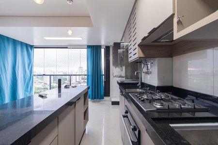 Apartamento à venda com 65m², 2 quartos e 2 vagas Apartamento à venda com 65m², 2 quartos e 2 vagasCozinha e área de serviço