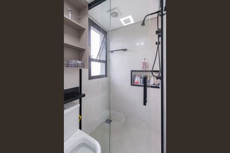 Apartamento à venda com 65m², 2 quartos e 2 vagas Apartamento à venda com 65m², 2 quartos e 2 vagasBanheiro da suíte 2