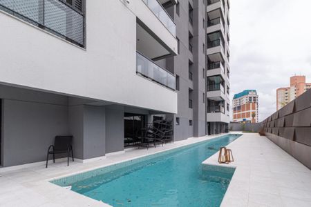 Apartamento à venda com 65m², 2 quartos e 2 vagas Apartamento à venda com 65m², 2 quartos e 2 vagasÁrea comum - Piscina