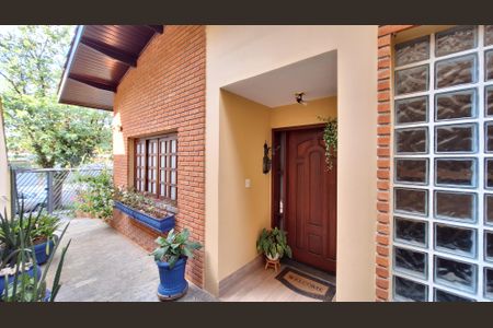 Casa à venda com 342m², 4 quartos e 3 vagasDetalhe