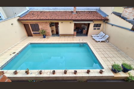 Casa à venda com 342m², 4 quartos e 3 vagasVista