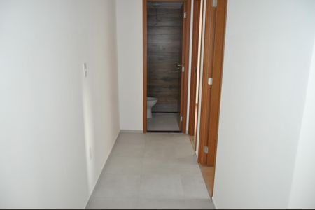 Apartamento à venda com 42m², 2 quartos e sem vagaCorredor