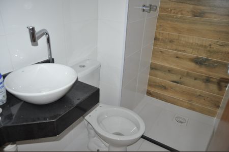 Apartamento à venda com 42m², 2 quartos e sem vagaBanheiro