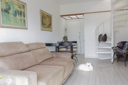 Apartamento para alugar com 190m², 4 quartos e 2 vagas Apartamento para alugar com 190m², 4 quartos e 2 vagasSala