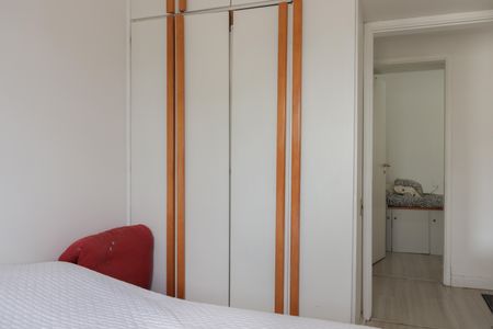 Apartamento para alugar com 190m², 4 quartos e 2 vagas Apartamento para alugar com 190m², 4 quartos e 2 vagasQuarto 2