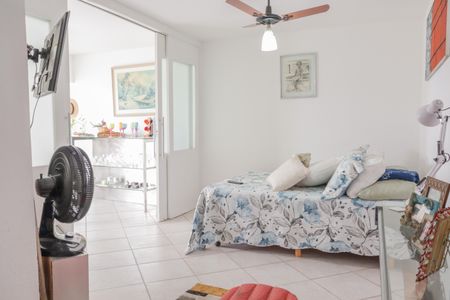 Apartamento para alugar com 190m², 4 quartos e 2 vagas Apartamento para alugar com 190m², 4 quartos e 2 vagasQuarto 4