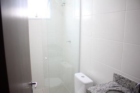 Apartamento à venda com 49m², 2 quartos e 1 vagaBanheiro do Quarto 1