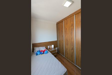 Apartamento à venda com 180m², 3 quartos e 2 vagas Apartamento à venda com 180m², 3 quartos e 2 vagasQuarto 1