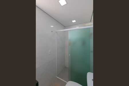 Apartamento à venda com 180m², 3 quartos e 2 vagas Apartamento à venda com 180m², 3 quartos e 2 vagasBanheiro Social