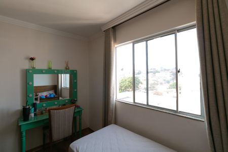 Apartamento à venda com 180m², 3 quartos e 2 vagas Apartamento à venda com 180m², 3 quartos e 2 vagasQuarto 1