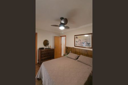 Apartamento à venda com 180m², 3 quartos e 2 vagas Apartamento à venda com 180m², 3 quartos e 2 vagasSuite