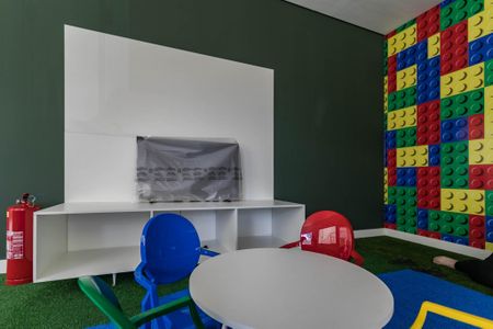 Apartamento para alugar com 52m², 2 quartos e 1 vaga Apartamento para alugar com 52m², 2 quartos e 1 vagaÁrea Comum - Brinquedoteca