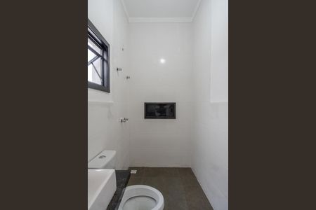 Casa de condomínio para alugar com 98m², 3 quartos e 2 vagasBanheiro Social