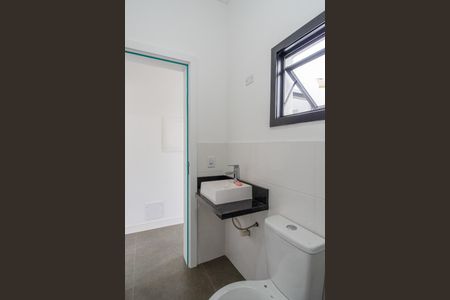 Casa de condomínio para alugar com 98m², 3 quartos e 2 vagasBanheiro Social