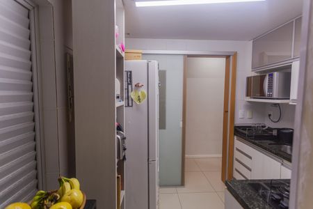 Apartamento à venda com 95m², 3 quartos e 2 vagas Apartamento à venda com 95m², 3 quartos e 2 vagasCozinha