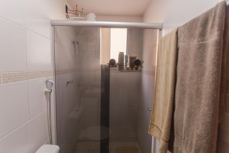 Apartamento à venda com 95m², 3 quartos e 2 vagas Apartamento à venda com 95m², 3 quartos e 2 vagasBanheiro da Suíte
