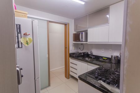 Apartamento à venda com 95m², 3 quartos e 2 vagas Apartamento à venda com 95m², 3 quartos e 2 vagasCozinha