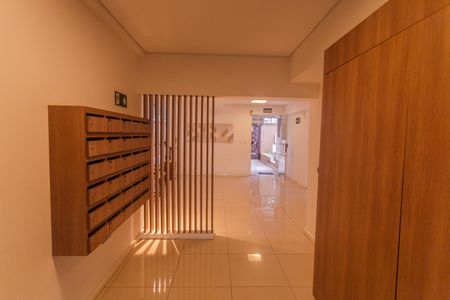 Apartamento à venda com 95m², 3 quartos e 2 vagas Apartamento à venda com 95m², 3 quartos e 2 vagasHall de Entrada