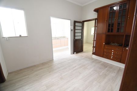 Casa à venda com 208m², 3 quartos e 2 vagasSala de Jantar
