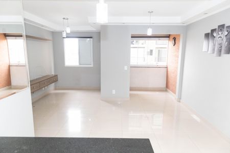 Apartamento à venda com 60m², 2 quartos e 1 vaga Apartamento à venda com 60m², 2 quartos e 1 vagaSala