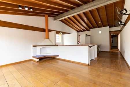 Casa à venda com 300m², 5 quartos e 2 vagasSala 2