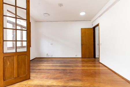 Casa à venda com 300m², 5 quartos e 2 vagasQuarto 1