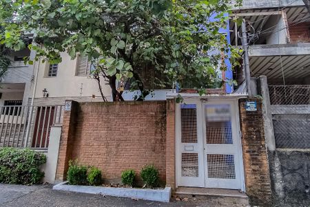 Casa à venda com 300m², 5 quartos e 2 vagasFachada