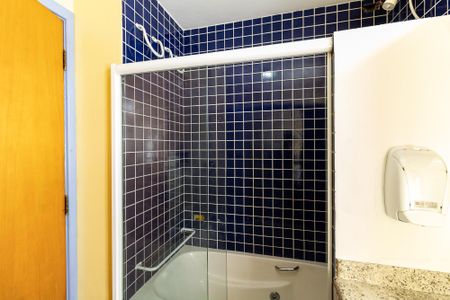 Casa à venda com 300m², 5 quartos e 2 vagasBanheiro