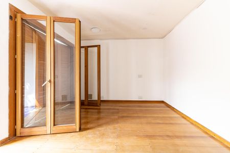 Casa à venda com 300m², 5 quartos e 2 vagasQuarto 2