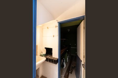 Casa à venda com 300m², 5 quartos e 2 vagasÁrea de Serviço