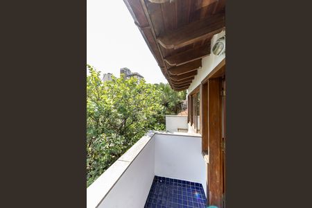 Casa à venda com 300m², 5 quartos e 2 vagasVaranda da Sala 2