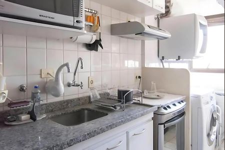 Apartamento à venda com 37m², 1 quarto e 1 vagaFoto 04