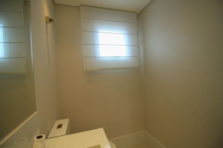 Casa à venda com 285m², 3 quartos e 4 vagas Casa à venda com 285m², 3 quartos e 4 vagasLavabo