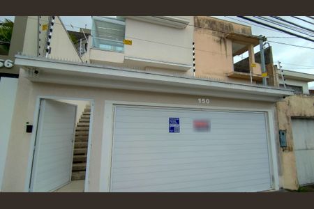 Casa à venda com 285m², 3 quartos e 4 vagas Casa à venda com 285m², 3 quartos e 4 vagasFachada