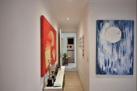 Apartamento à venda com 109m², 2 quartos e 2 vagas Apartamento à venda com 109m², 2 quartos e 2 vagasCorredor