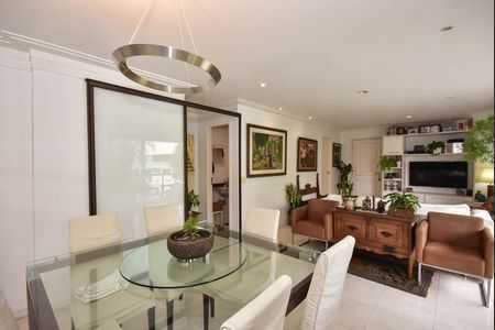 Apartamento à venda com 109m², 2 quartos e 2 vagas Apartamento à venda com 109m², 2 quartos e 2 vagasSala