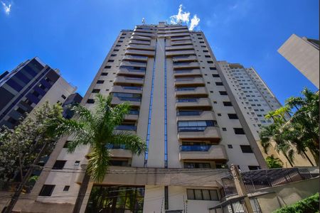 Apartamento à venda com 109m², 2 quartos e 2 vagas Apartamento à venda com 109m², 2 quartos e 2 vagasFachada