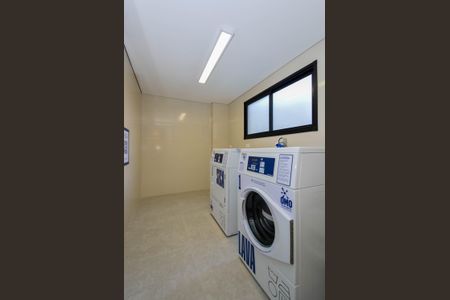 Apartamento à venda com 66m², 2 quartos e 1 vaga Apartamento à venda com 66m², 2 quartos e 1 vagaÁrea comum - Lavanderia