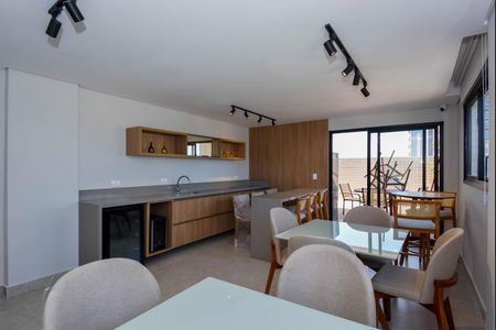 Apartamento à venda com 66m², 2 quartos e 1 vaga Apartamento à venda com 66m², 2 quartos e 1 vagaÁrea comum - Salão de festas