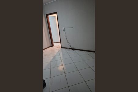 Casa à venda com 100m², 3 quartos e 3 vagasQuarto 3