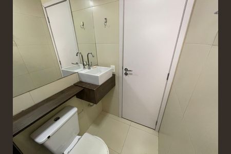 Apartamento para alugar com 52m², 2 quartos e 1 vaga Apartamento para alugar com 52m², 2 quartos e 1 vagaBanheiro