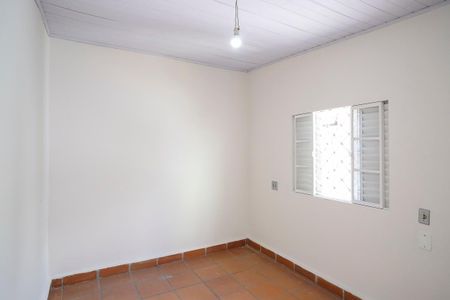 Casa à venda com 138m², 2 quartos e 1 vagaQuarto de serviço